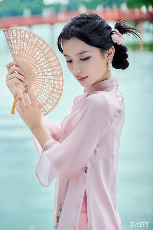 Ao Dai Da Yen / Elegant Midi Dress in Shiny Silk - 3/4 Sleeve w/ Crew Neck Tunic Style for Casual | Wedding Guest Dress Ao Dai