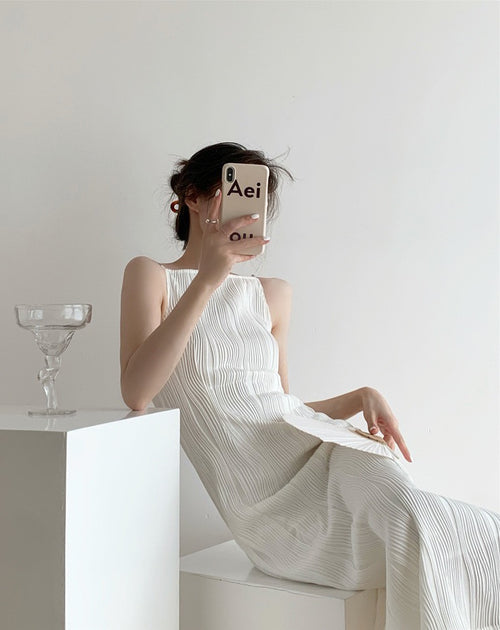 Women Sleeveless Halter A-line Midi Dress