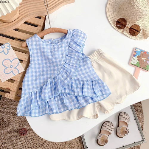 Blue Gingham Ruffle Top & Scalloped Shorts Set