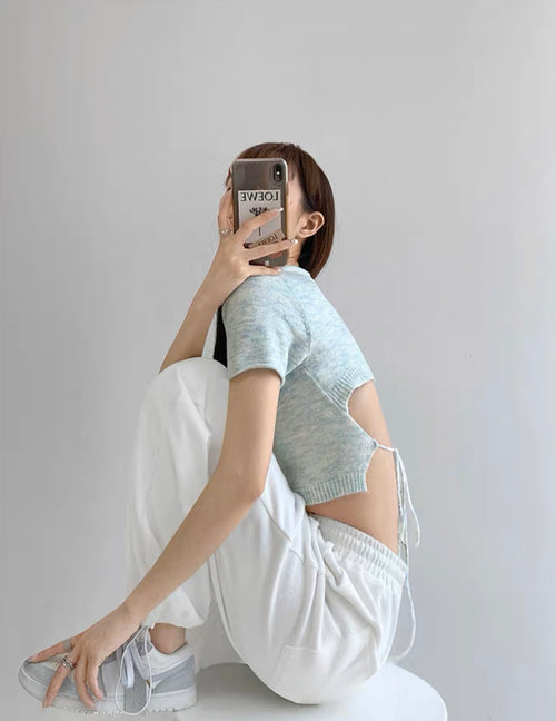 Elegant Round Neck Short Sleeves Crop Top – Knitted Cotton w/ Closed Buttons Tops | Classic Basic Fashion Piece
