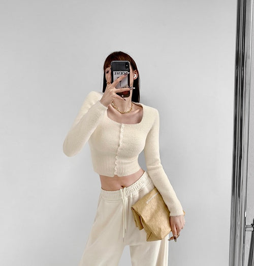 Elegant Square Neck Long Sleeves Crop Top – Knitted Cotton w/ Closed Buttons Tops | Classic Basic Fashion Piece