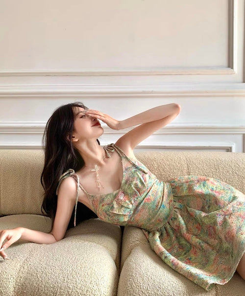 Chic Women Sleeveless Mini Bubble Dress - Floral Pattern Cotton Cami Dress w/ Halter Neck and Low-Back | Elegant Basic Fashion Piece
