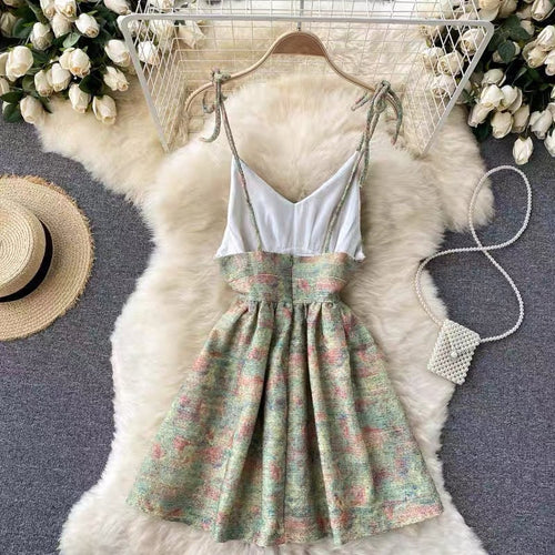 Chic Women Sleeveless Mini Bubble Dress - Floral Pattern Cotton Cami Dress w/ Halter Neck and Low-Back | Elegant Basic Fashion Piece