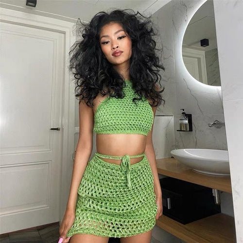 Elegant Women Sleeveless Hem halter Crop Top - Front Cami Cross Halter Neck Knitted Ribbed Cropped Tops | Elegant Free Size Piece