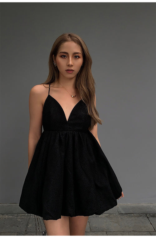 Babydoll Chic Women Sleeveless Dress - Sexy Style Cotton Mini Dress w/ Halter Neck | Elegant Basic Fashion Piece