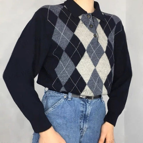Elegant V Neck Sweater For Women - Vintage Argyle Oversized Long Sleeves Jumper Knitted for Winter & Spring | One Size Retro Jumper